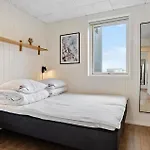 Beautiful Home In Hojslev With Sauna Højslev