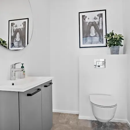 In With Sauna Højslev