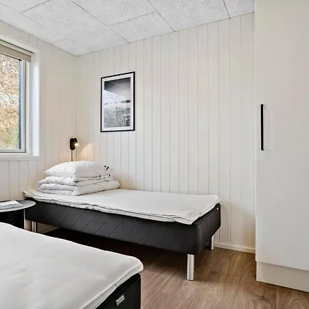 In With Sauna Dom wakacyjny Højslev