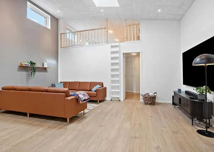 In With Sauna * Hojslev